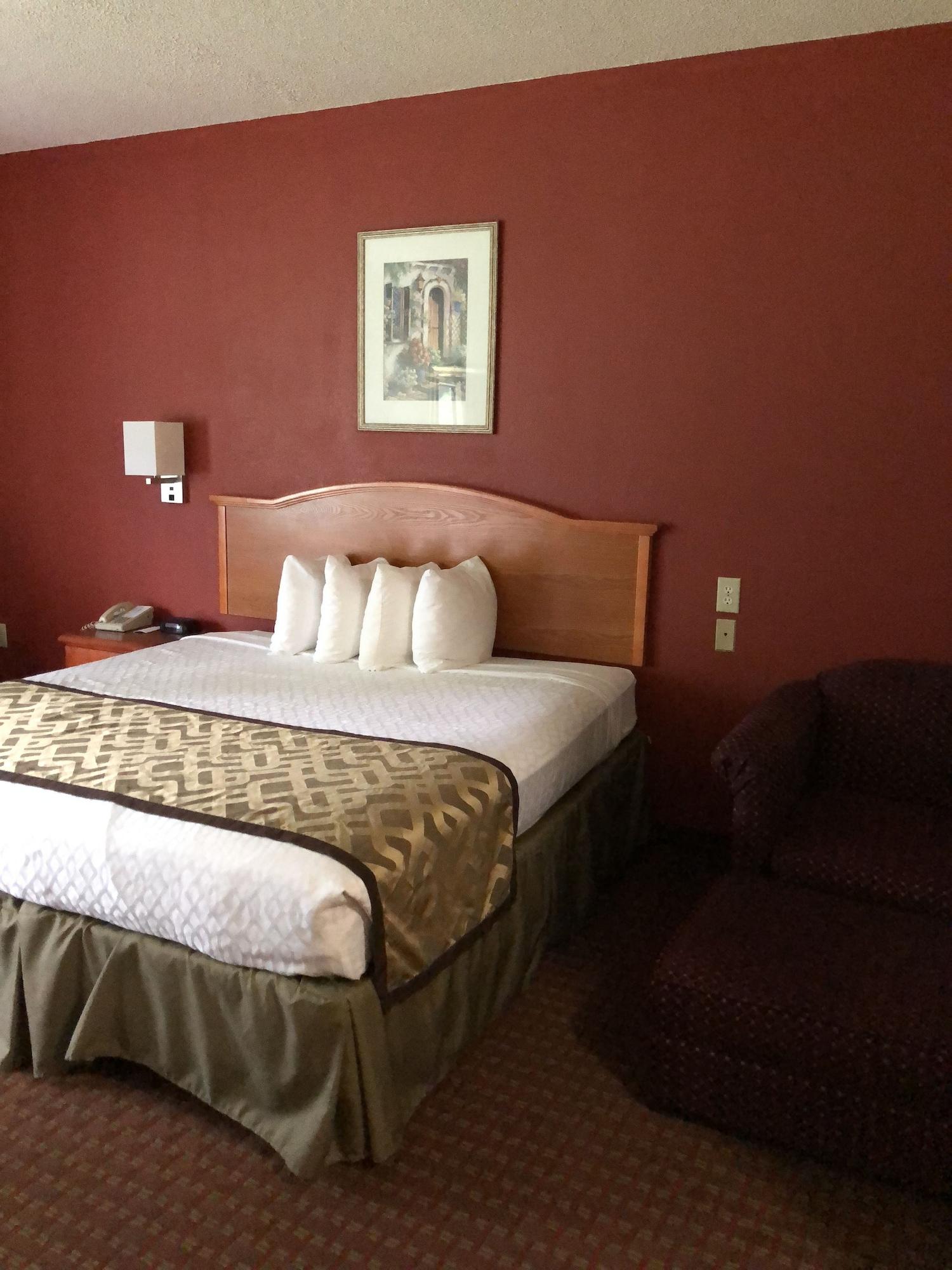 Millennium Inn Ellisville Bagian luar foto