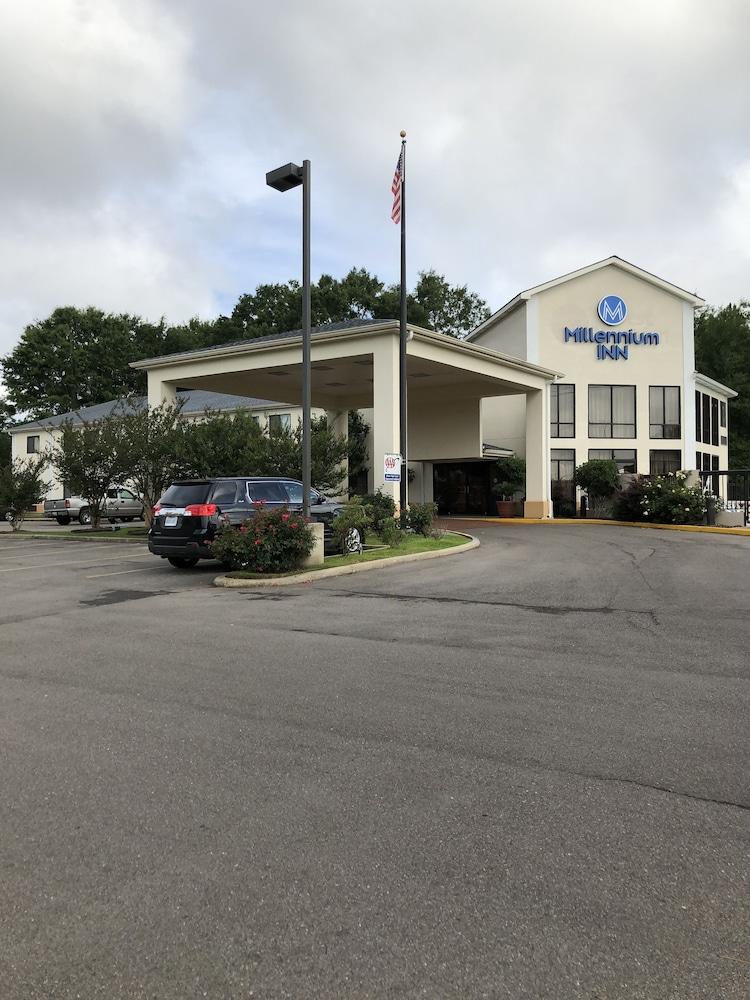 Millennium Inn Ellisville Bagian luar foto