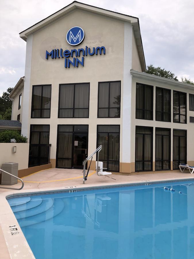 Millennium Inn Ellisville Bagian luar foto