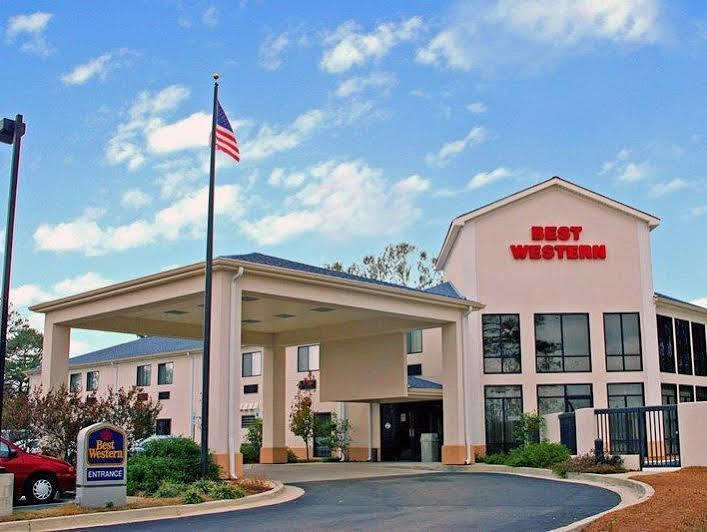 Millennium Inn Ellisville Bagian luar foto
