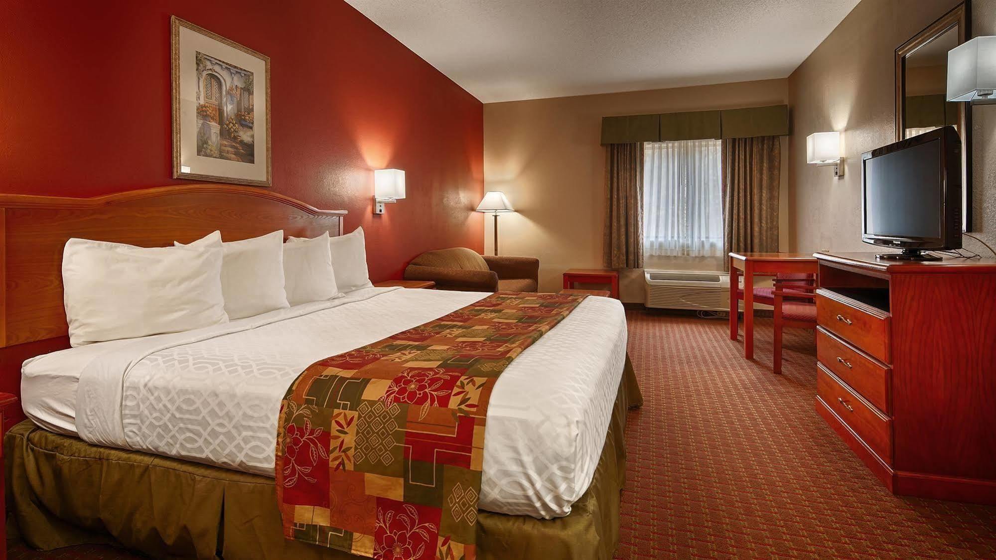 Millennium Inn Ellisville Bagian luar foto